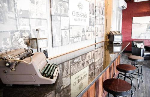 Gibson's Warehouse - Foto 11