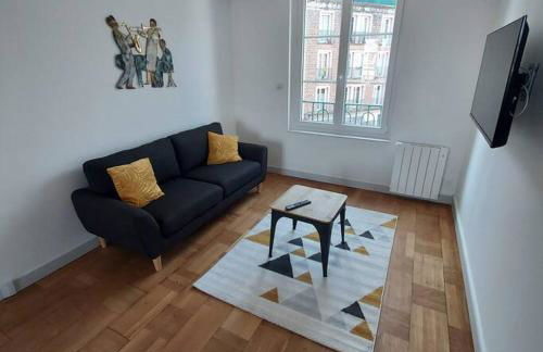 Superbe appartement F2 refait à neuf plein centre - Foto 4