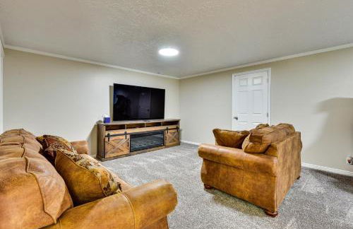 Family-Friendly Clearfield Home with Hot Tub! - Photo 29