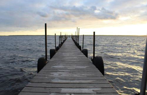 Cabin 5 - Modern Cabin with AC and lake views Fully handicap accessible - Foto 10