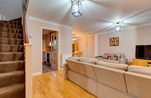 Pass the Keys Spacious Modern Home near River Cam Free Parking - Foto 9