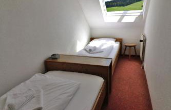 Apartment 16 - Ferienresidenz Roseneck, Galeriewohnung, mit Schwimmbad in Todtnauberg bei Feldberg - Foto 9
