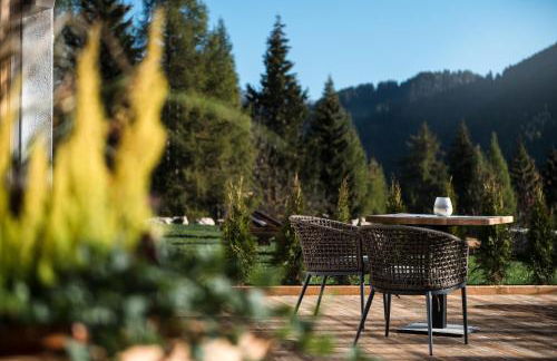 Les Dolomites Mountain Lodges - Photo 32