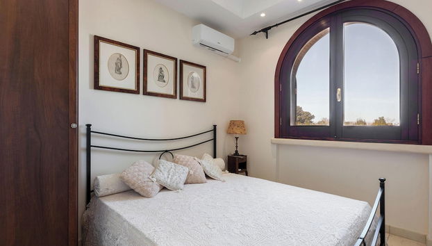 Villa Golia Pool Jacuzzi and Sauna - Photo 4, Room