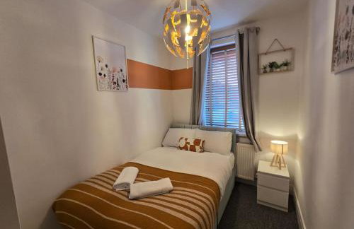 Spacious 3BR Sleeps 6 Ideal for All Stays - Foto 11