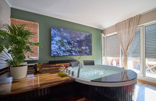 Home of spa - Photo 1