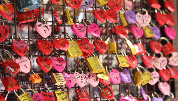 Cadeados dos casais apaixonados