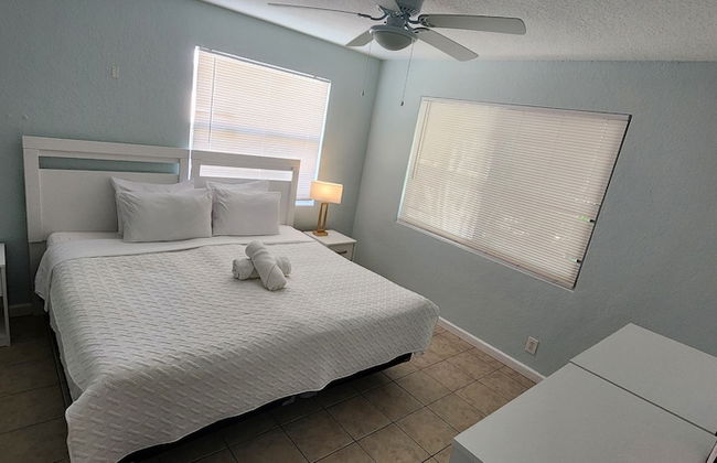 4BR 2BA Near Beach Perfect For Familes - Foto 15