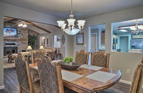 Waterfront Hollister Retreat with Dock and Game Room! - Foto 11