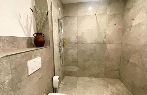 Goldstadt Grand Suite- City Apartment Zentrum Pforzheim - Foto 71