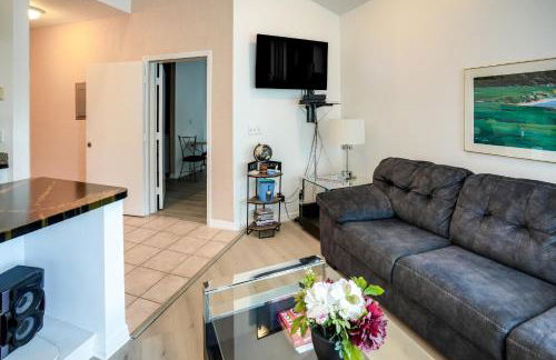 Sunny Port St Lucie Condo Golf, Swim and Unwind! - Foto 5