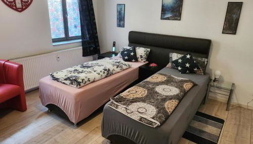 MD- City, EG, Top in Preis- Leistung, Lage, Deluxe App mit 2 Schlafzimmer, Merkmale Qeensize Bett, Romantk DZ - Foto 3