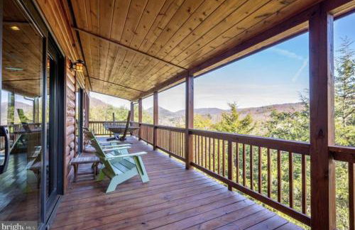 Cabin in Lost City WV with Hot Tub and Pet Friendly - Foto 17