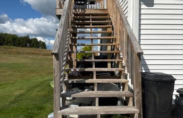 Private 2 Bedroom Lofted Garage Getaway - Foto 36