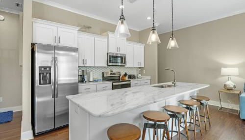 The Nautilus - Photo 5