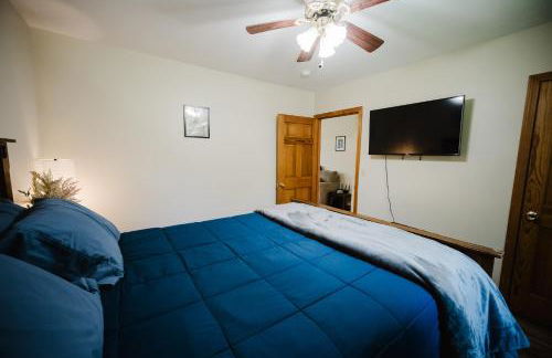 Spacious Country Home, Hot Tub, Fire Pit, Deck - Foto 21