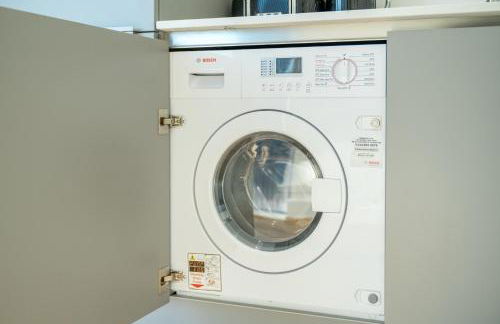 Skyvillion - London River Thames Top Floor Apartments by Woolwich Ferry, Mins to London ExCel, O2 Arena , London City Airport with Parking - Foto 35