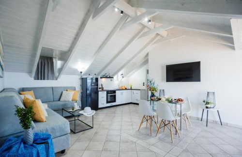 Tonias Houses - Thea House and Vrachos Attic Appartment - Foto 26