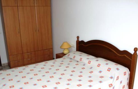 Apartamento Calle Priorat - Photo 9