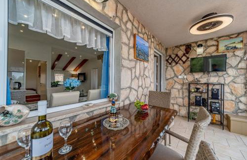 Stone House Blaca - Two Bedroom Stone House With Terrace and Sea View - Foto 33