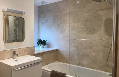 Towennan - four bedroomed apartment in quiet seaside village. - Foto 5