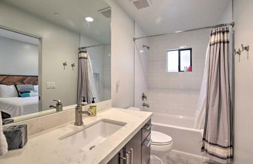 Chic San Diego Abode Rooftop Balcony and Bay Views! - Foto 18