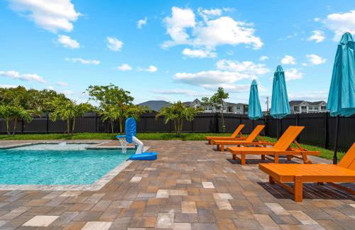 Brand-New - Contemporary Gem-Pool Game Room BBQ - Foto 40