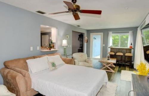 Blue Heaven in the Heart of Stuart Heat salt pool - Foto 20