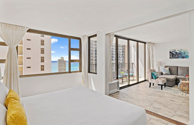 High Floor Ocean View Condo (King Bed and Parking) - Foto 5