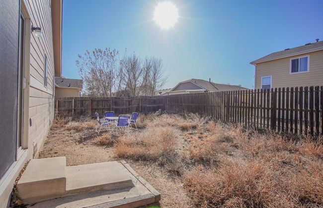 South Side COS & Ft. Carson Value Stay! Dogs OK! - Foto 19