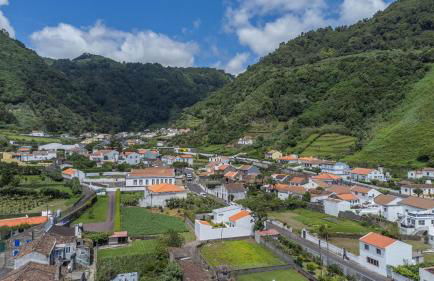 Encanto Village House - Photo 5