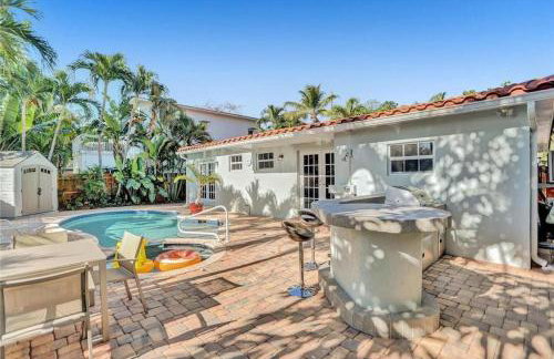 Chic Victoria Park Villa with Heated Pool and Spa - Foto 1