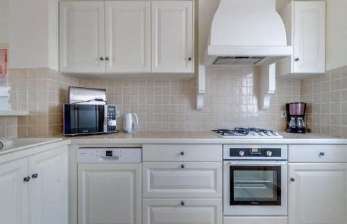 Holiday flats at Domaine de Saint-Endréol with golf, SPA and pool - Foto 19