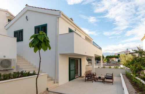 Villa Solenta s grijanim bazenom - Foto 28