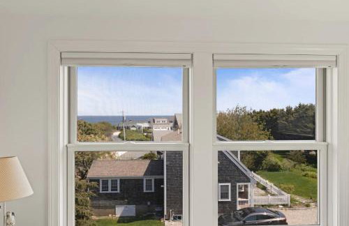 Breathtaking Cape Cod Beachhouse with Private Beach Access Near Sandwich, Massachusetts - Foto 48