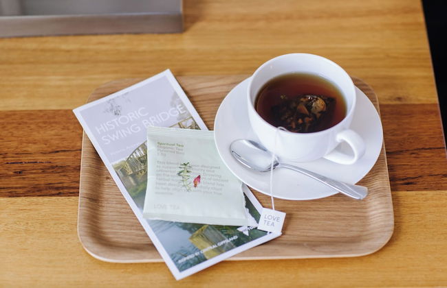 Mansi on Raymond - Photo 15