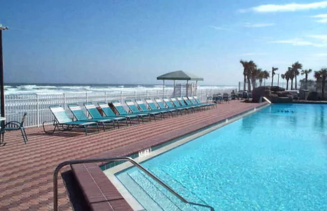 Harbour Beach Oceanfront Resort - Foto 17