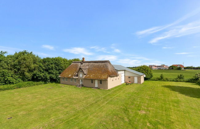 "Thorarin" - 25km from the sea - Foto 24