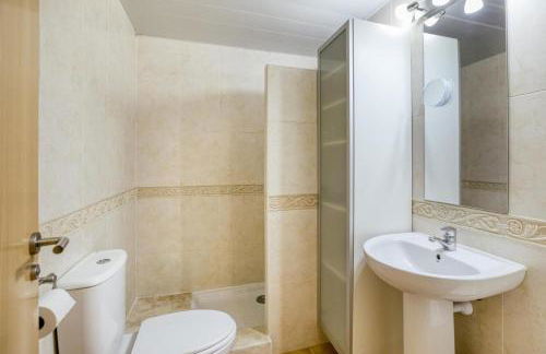 Ground floor apartment in Centre of Torroella De Montgri - Photo 18