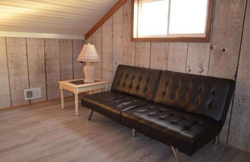 Spacious Beach House Steps to Sand - Foto 24