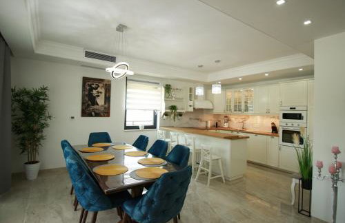 Luxury Villa Sara with Jacuzzi in Malinska - Foto 13