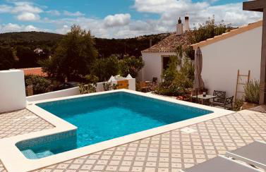 Casa na Colina : The Cottage and The Long House - Foto 5