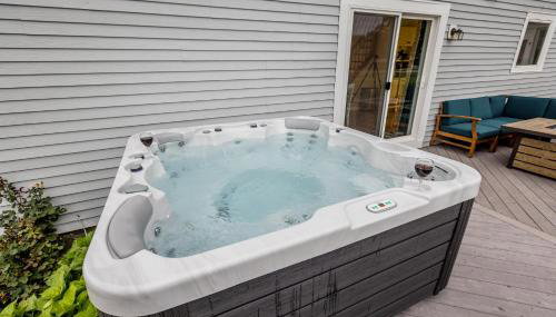 Lakeside Vineyard Farmhouse - Foto 3