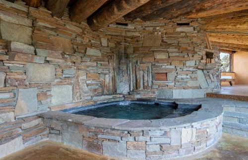 Santa Fe Ridgetop Retreat With 2 Hot Tubs and Views - Foto 10