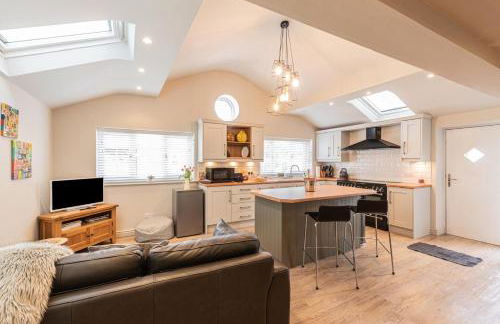 Quiet Self contained Cottage near Delamere Forest - Photo 7