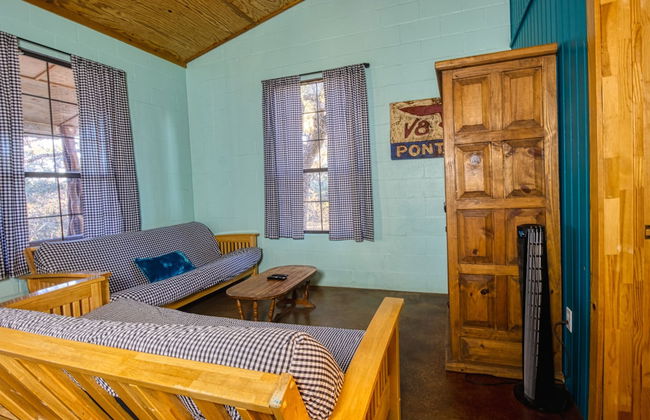 Frio River Cabins - Photo 21