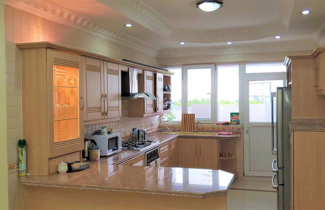 Luxury Residence with Ocean View in Masaki - Photo 1