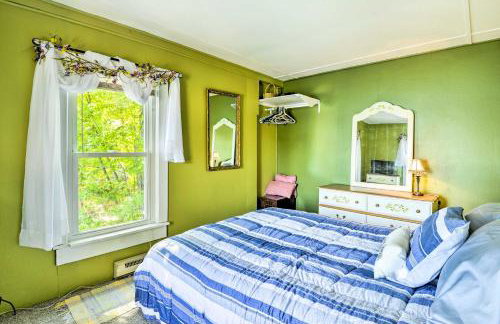 Waterfront Wellesley Island Getaway w/ Deck! - Foto 16