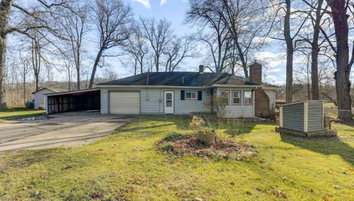 Secluded Home with Lake View in Delton! - Foto 3