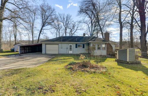 Secluded Home with Lake View in Delton! - Foto 3